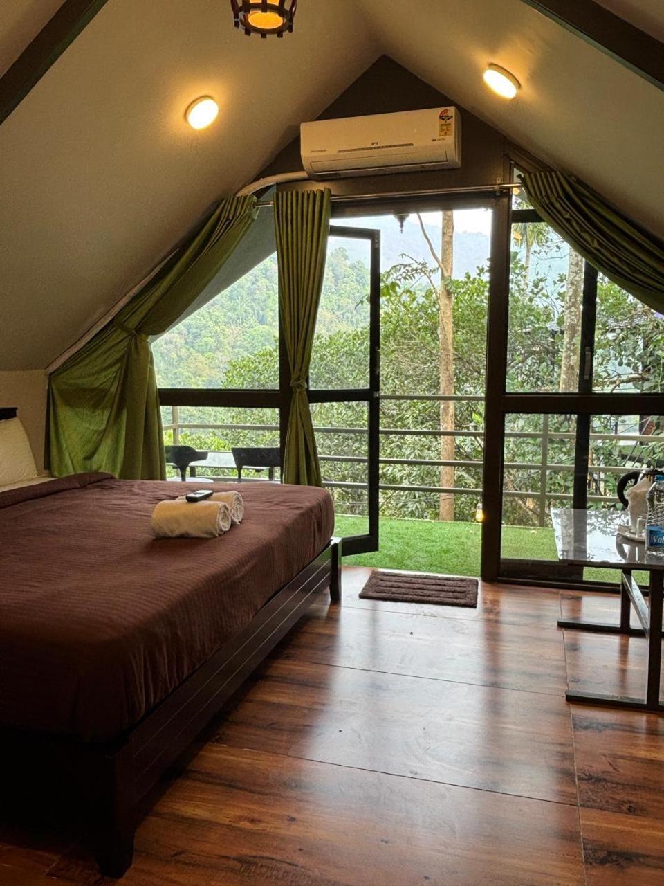 Holistic Stay Eco-Resort & Ayurvedic Retreat Paithalmala Exterior photo